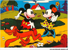 CAR-AAMP4-DISNEY-0387 - Mickey, Minnie En Prommenade Avec Pluto - N°8 - Disneyland