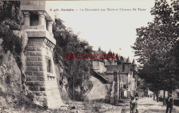 CPA UZERCHE - CORREZE - LE MONUMENT AUX MORTS ET L'AVENUE DE TAYAC - Uzerche