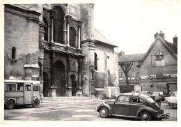 Photographie . Moi10225 .senlis .eglise Voitures12 X 8 Cm. - Lieux