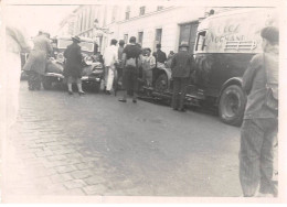 Photographie . Moi10093 .versailles Accidents De Voitures Et Moto  .17 X 12 Cm. - Lieux