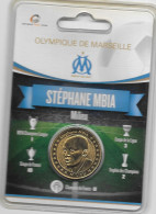 Médaille Touristique Arthus Bertrand AB Sous Encart Football Olympique De Marseille OM  Saison 2011 2012 Mbia - Ohne Datum