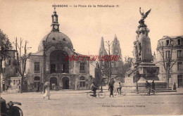 CPA SOISSONS - LA PLACE DE LA REPUBLIQUE - Soissons