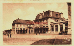 CPA CHARLEVILLE - LA GARE - Charleville