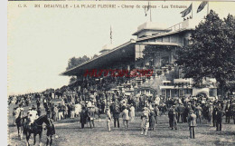 CPA DEAUVILLE - CALVADOS - CHAMP DE COURSES - LES TRIBUNES - Deauville