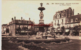 CPA DEAUVILLE - CALVADOS - LA PLACE MORNY - Deauville