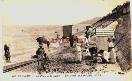 CPA CABOURG - CALVADOS - SUR LA PLAGE - Cabourg