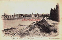 CPA ARLES - BOUCHES DU RHONE - VUE GENERALE PRISE  DE TRINQUETAILLE - Arles