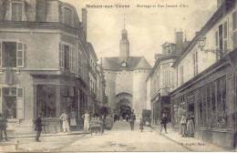 CPA MEHUN SUR YEVRE - HORLOGE ET RUE JEANNE D'ARC - Mehun-sur-Yèvre