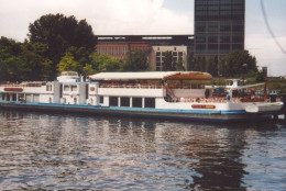 Foto Motorschiff Ernst Reuter, Fahrgastschiff, Berlin - Boten