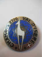 Insigne Sportif Ancien /CHAMOIS/ 2770 VAL D'ISERE /A & V 172 Rue Du Temple  Paris /Vers 1970-80             INS250 - Sport Invernali