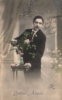 O5 - Carte Postale Fantaisie - Homme - Fleurs - Bonne Année - Mug - Hombres