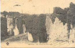 CPA - POITIERS - RESTES DES VIEUX MURS - Poitiers