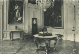 Palais De Fontainebleau - Antichambre Et Chapeau De Napoléon Ier - (P) - Fontainebleau