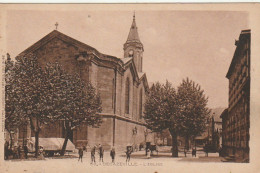 WA 25-(12) DECAZEVILLE - L' EGLISE - ANIMATION - 2 SCANS - Decazeville