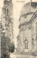 CPA - TOUL - HOTEL DE VILLE ET CATHEDRALE - Toul