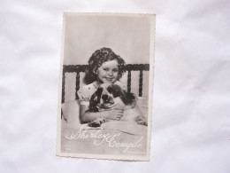 CARTE PHOTO - SHIRLEY TEMPLE Avec Son Chien - Entertainers