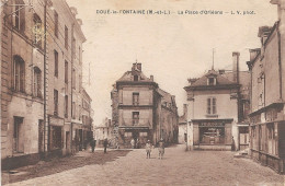 CPA DOUE LA FONTAINE -LA PLACE D'ORLEANS - Doue La Fontaine