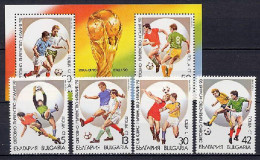 Bulgaria 1989 Football Soccer World Cup Set Of 4 + S/s MNH - 1990 – Italy