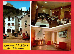 18668 SALLENT DE GALLEGO  ( Voitures  Station Pompe Essence Autos Fiat 850, (2 Scans ) - Other & Unclassified
