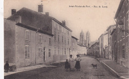 XU Nw-(54) SAINT NICOLAS DU ( DE ) PORT - RUE DE LAVAL - ANIMATION - Saint Nicolas De Port
