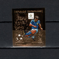 Central Africa 1989 Football Soccer World Cup Gold Stamp Imperf. MNH -scarce- - 1990 – Italy