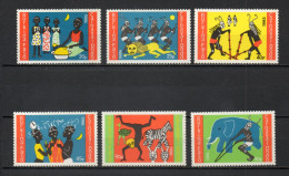 BURKINA FASO  N° 670 à 675    NEUFS SANS CHARNIERE  COTE  5.00€  CARNAVAL DODO ANIMAUX - Burkina Faso (1984-...)