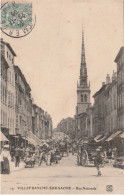 Villefranche Sur Saône : Rue Nationale...un Jour De Marché. - Villefranche-sur-Saone