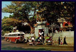 Ref 1647 - Macau Macao Postcard - Buses At The Temple Of Fisherfolk - Ex Portugal Colony - Macao