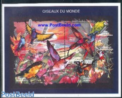 Mali 2001 BIRDS S/S /TOPAZA PELLA, Mint NH, Nature - Birds - Parrots - Malí (1959-...)