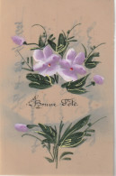 ZA 6- " BONNE FETE " - CARTE CELLULOID PEINTE : FLEURS PERVENCHES - 2 SCANS - Andere & Zonder Classificatie