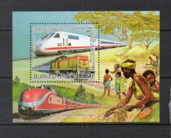 BURKINA FASO  BLOC  N° 33     NEUF SANS CHARNIERE  COTE  11.00€    TRAIN - Burkina Faso (1984-...)