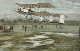 Z+ 4- HENRI FARMAN BATTANT LE RECORD DE L' AEROPLANE  - CARTE COLORISEE - TAMPON PUBLICITAIRE  MAISON BASTOUL , AGEN - Flieger