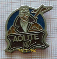 PAT14950 AOLITE KID BLOUSON AVIATEUR  MODE HABILLEMENT  VETEMENT PRET A PORTER  En Version EàF TOSCA - Trademarks