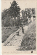 Z+ 10-(62) MONTREUIL SUR MER , L' ESCALIER - ANIMATION - 2 SCANS - Montreuil