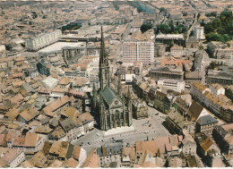 Z+ 18-(68) MULHOUSE - L' EGLISE SAINT ETIENNE - VUE GENERALE AERIENNE - CARTE COULEURS - 2 SCANS - Mulhouse