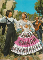 Z++ 14- CARTE FANTAISIE BRODEE ET PAILLETTES - COUPLE DE DANSEURS ( FLAMENCO ) ET GUITARISTE - 2 SCANS - Bestickt