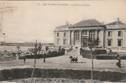 Z++ 17-(85) LES SABLES D' OLONNE - LE PALAIS DE JUSTICE - SABLAISES - 2 SCANS - Sables D'Olonne