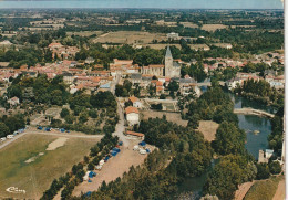 Z++ 17-(85) MAREUIL SUR LAY - VUE PANORAMIQUE AERIENNE : TERRAIN DE CAMPING ET BORDS DU LAY  - 2 SCANS - Mareuil Sur Lay Dissais