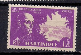 MARTINIQUE NEUF AVEC TRACE DE CHARNIERES - Neufs