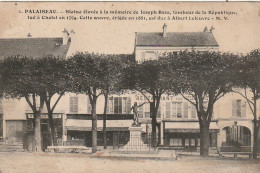 Z++ 23-(91) PALAISEAU - STATUE A LA MEMOIRE DE JOSEPH BARA ( ALBERT LEFEUVRE ) - COMMERCES : BOULANGERIE , EPICERIE  - Palaiseau