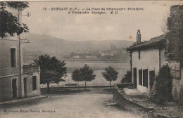 Z+ Nw38-(64) HENDAYE - LA PLACE DU DEBARCADERE ( FRONTIERE ) ET FONTARABIE ( ESPAGNE ) - Hendaye