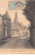 BAYEUX - La Rue Montfiquet - Très Bon état - Bayeux