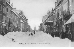 PONTARLIER - La Grande Rue Sous La Neige - Très Bon état - Pontarlier