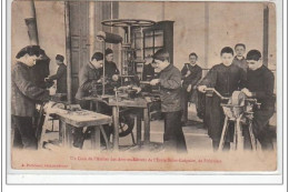 PITHIVIERS : école SAINT GREGOIRE - Les Arts Et Métiers - Bon état (coins Légèrement Arrondis) - Pithiviers