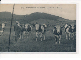 Montagnes Du Doubs, Les Boeufs Au Pâturage - Très Bon état - Otros & Sin Clasificación