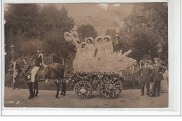 LUCHON : Carte Photo De La Bataille Des Fleurs - état (voir Scan) - Luchon