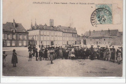 CHARLEVILLE : Place Carnot - Poste Et Maison D'arrêt - Très Bon état - Charleville