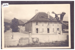 DISTRICT DE NYON - CRASSIER - LA GENDARMERIE ET L'HOTEL DE VILLE - TB - Crassier