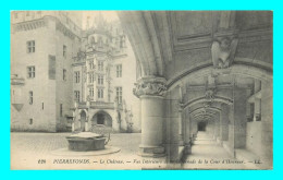 A855 / 199 60 - PIERREFONDS Chateau Vue Intérieure De La Colonnade - Pierrefonds