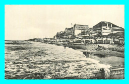 A851 / 353 14 - CABOURG La Plage - Cabourg